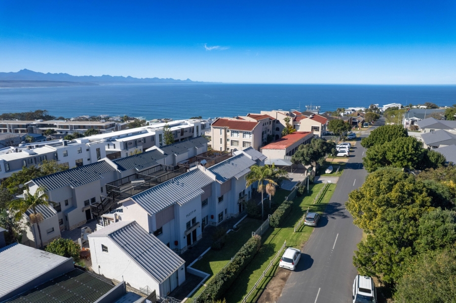4 Bedroom Property for Sale in Plettenberg Bay Central Western Cape